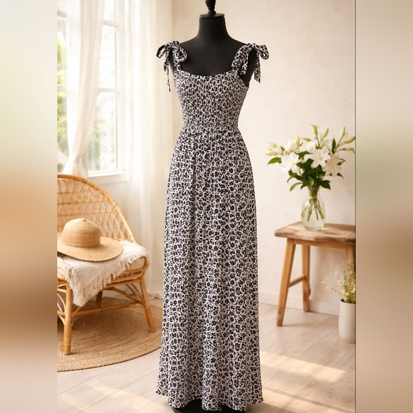 Diane Von Fristenburg Summer Printed Maxi Dress Adjustable Straps Size Small - Picture 5 of 8